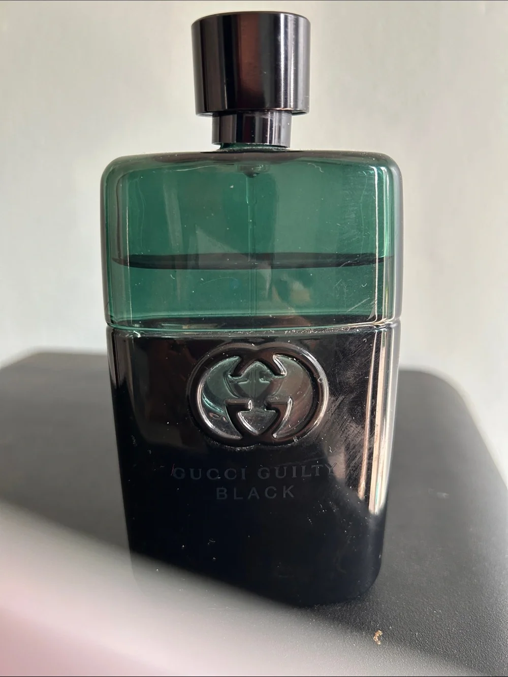 Gucci Black Eau de Toilette Bottle - Green and Black